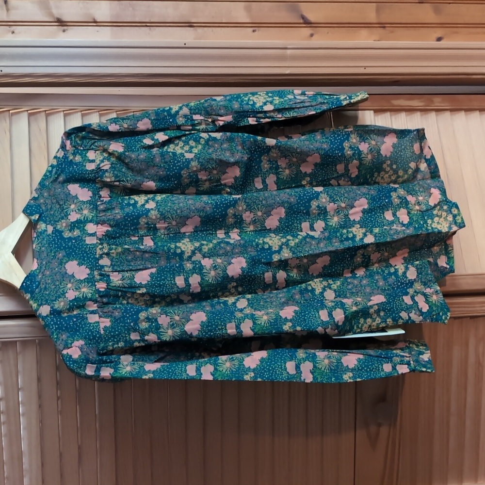 NWOT Trovata Bailey Blouse Woodbine Cluster - S - Picture 3 of 3